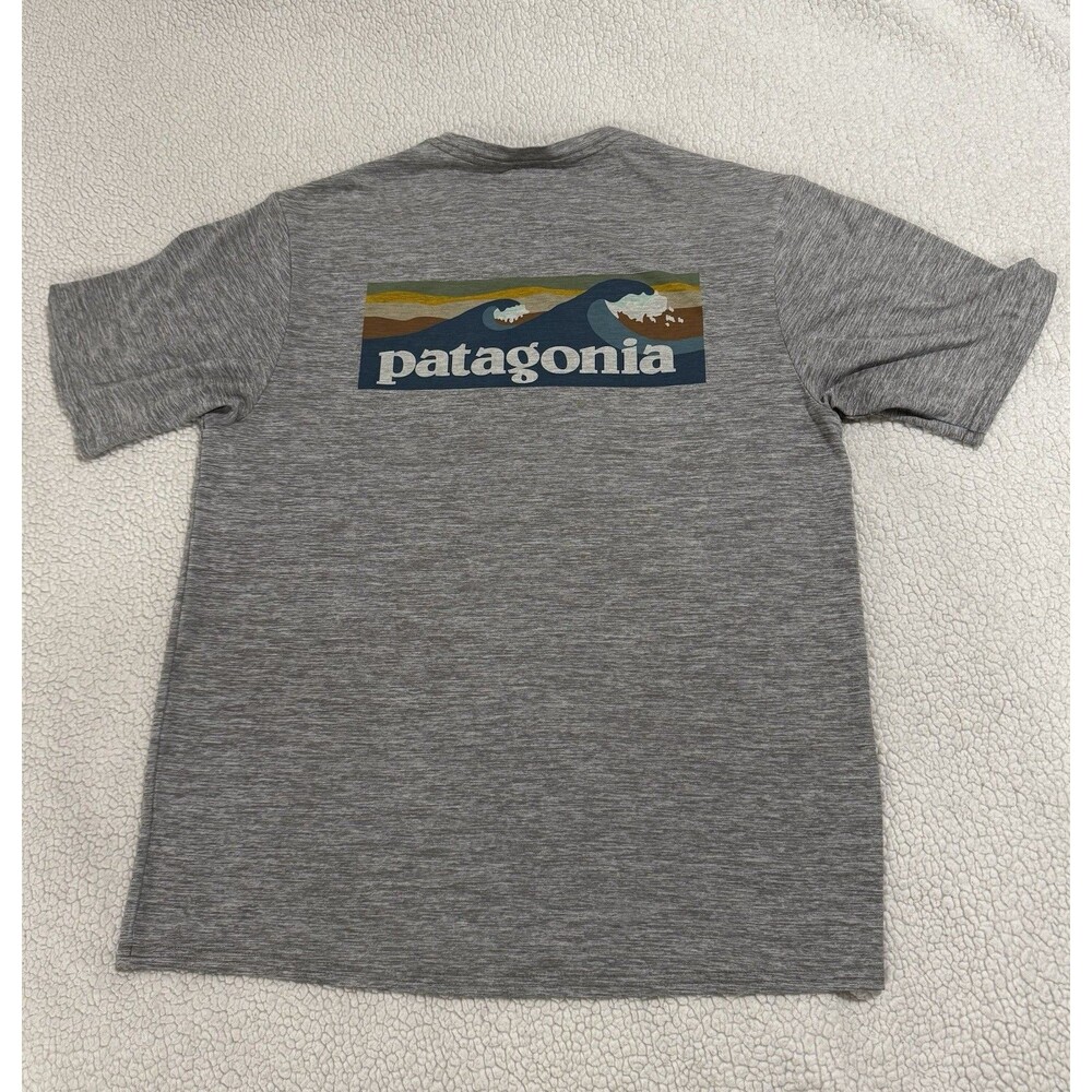 Patagonia Men's Capilene Cool Daily Shirt in Feather Grey, Size S - Picture 2 of 3